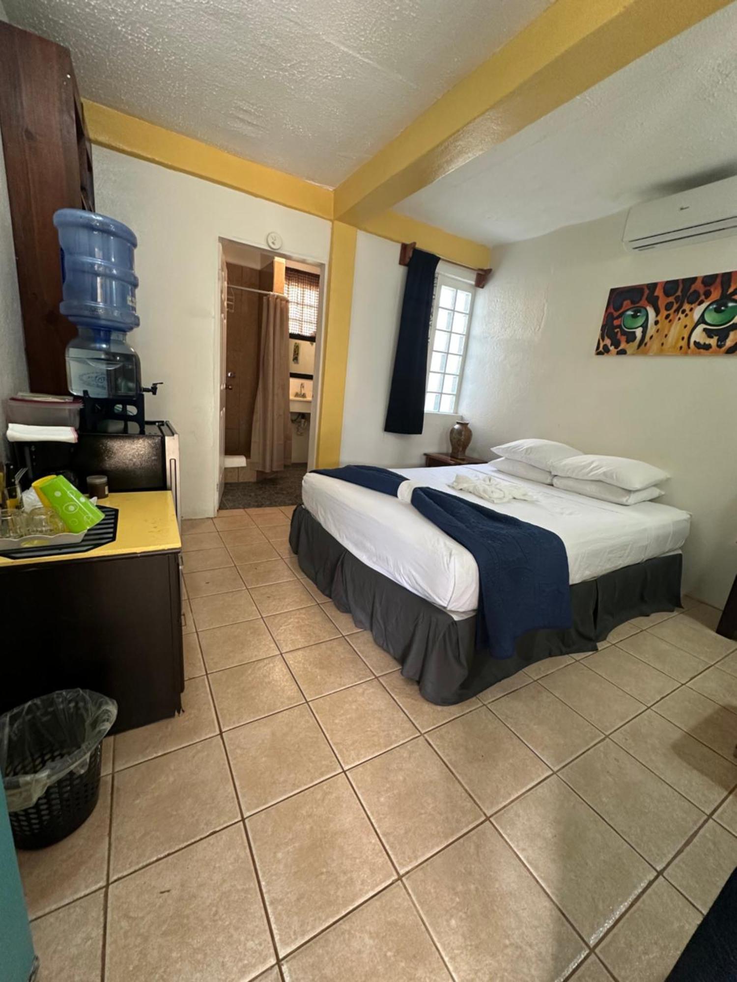 All Seasons Belize Hopkins Exterior foto